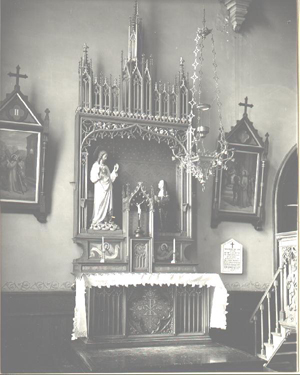 Side_Altar_300